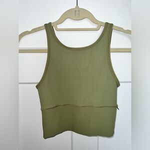 Lululemon crop top-can be worn forward or backward